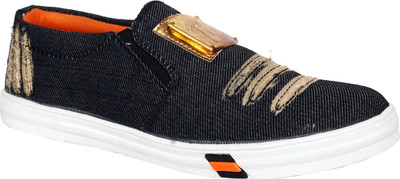 

Karnaaz Casuals For Men(Black