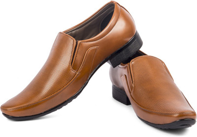 

RockSoft FS_102 Slip On For Men(Brown