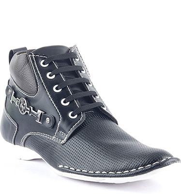 

RockSoft Black Canvas Shoes For Men(Black)