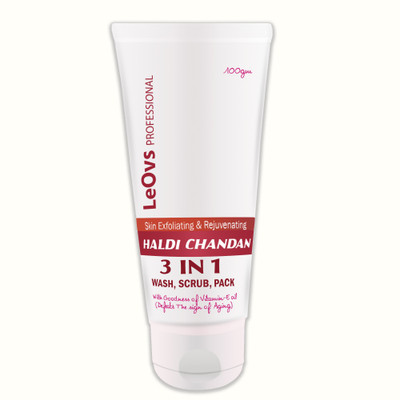 

LeOvs 3 IN 1 Haldi Chandan Skin Exfoilating & Rejuvenating 100 gm Scrub, Pack and Face Wash(100 g)