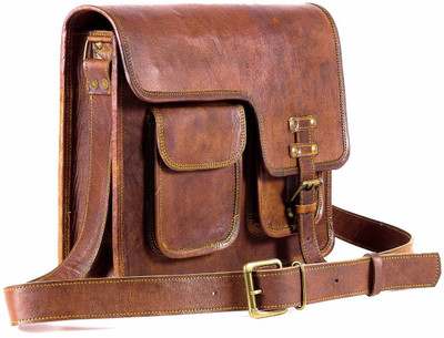 

Goatter 13 inch Laptop Messenger Bag(Brown)