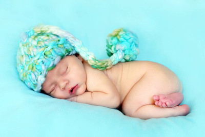 

Akhuratha Wall Poster For Room Cute Adorable Baby Child's Love New Born Infant Kids Toddlers Smiling Paper Print(12 inch X 18 inch, Rolled)