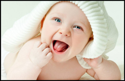 

Aabhaas Wall Poster For Room Cute Adorable Baby Child's Love New Born Infant Kids Toddlers Smiling Paper Print(12 inch X 18 inch, Rolled)