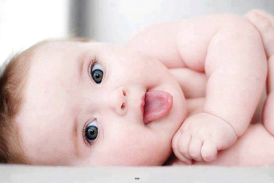 

Akhuratha Wall Poster For Room Cute Adorable Baby Child's Love New Born Infant Kids Toddlers Smiling Paper Print(12 inch X 18 inch, Rolled)
