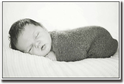 

Akhuratha Wall Poster For Room Cute Adorable Baby Child's Love New Born Infant Kids Toddlers Smiling Paper Print(12 inch X 18 inch, Rolled)