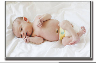 

Aabhaas Wall Poster For Room Cute Adorable Baby Child's Love New Born Infant Kids Toddlers Smiling Paper Print(12 inch X 18 inch, Rolled)
