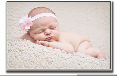 

Akhuratha Wall Poster For Room Cute Adorable Baby Child's Love New Born Infant Kids Toddlers Smiling Paper Print(12 inch X 18 inch, Rolled)