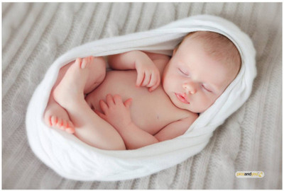 

Akhuratha Wall Poster For Room Cute Adorable Baby Child's Love New Born Infant Kids Toddlers Smiling Paper Print(12 inch X 18 inch, Rolled)