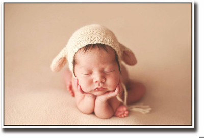 

Akhuratha Wall Poster For Room Cute Adorable Baby Child's Love New Born Infant Kids Toddlers Smiling Paper Print(12 inch X 18 inch, Rolled)