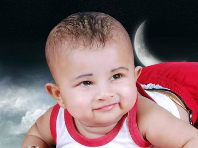 

Aabhaas Wall Poster For Room Cute Adorable Baby Child's Love New Born Infant Kids Toddlers Smiling Paper Print(12 inch X 18 inch, Rolled)