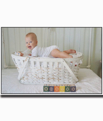 

Akhuratha Wall Poster For Room Cute Adorable Baby Child's Love New Born Infant Kids Toddlers Smiling Paper Print(12 inch X 18 inch, Rolled)
