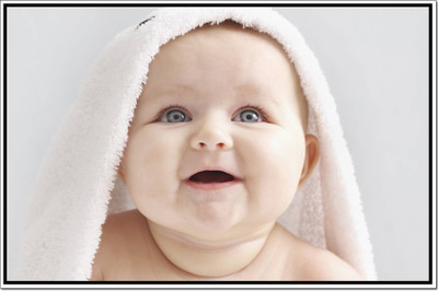 

Akhuratha Wall Poster For Room Cute Adorable Baby Child's Love New Born Infant Kids Toddlers Smiling Paper Print(12 inch X 18 inch, Rolled)