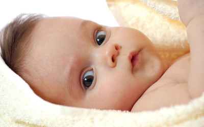 

Akhuratha Wall Poster For Room Cute Adorable Baby Child's Love New Born Infant Kids Toddlers Smiling Paper Print(12 inch X 18 inch, Rolled)