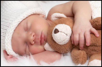 

Akhuratha Wall Poster For Room Cute Adorable Baby Child's Love New Born Infant Kids Toddlers Smiling Paper Print(12 inch X 18 inch, Rolled)