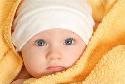 

Akhuratha Wall Poster For Room Cute Adorable Baby Child's Love New Born Infant Kids Toddlers Smiling Paper Print(12 inch X 18 inch, Rolled)