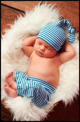 

Aabhaas Wall Poster For Room Cute Adorable Baby Child's Love New Born Infant Kids Toddlers Smiling Paper Print(12 inch X 18 inch, Rolled)