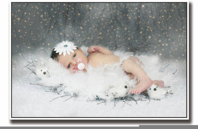 

Akhuratha Wall Poster For Room Cute Adorable Baby Child's Love New Born Infant Kids Toddlers Smiling Paper Print(12 inch X 18 inch, Rolled)