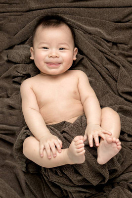 

Aabhaas Wall Poster For Room Cute Adorable Baby Child's Love New Born Infant Kids Toddlers Smiling Paper Print(12 inch X 18 inch, Rolled)