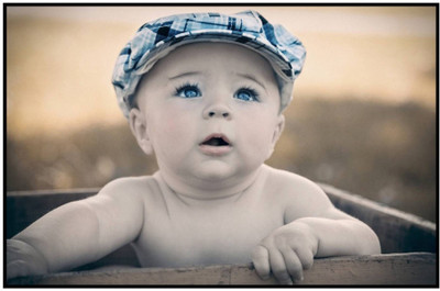 

Akhuratha Wall Poster For Room Cute Adorable Baby Child's Love New Born Infant Kids Toddlers Smiling Paper Print(12 inch X 18 inch, Rolled)
