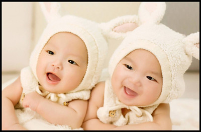 

Aabhaas Wall Poster For Room Cute Adorable Baby Child's Love New Born Infant Kids Toddlers Smiling Paper Print(12 inch X 18 inch, Rolled)