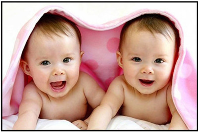 

Akhuratha Wall Poster For Room Cute Adorable Baby Child's Love New Born Infant Kids Toddlers Smiling Paper Print(12 inch X 18 inch, Rolled)