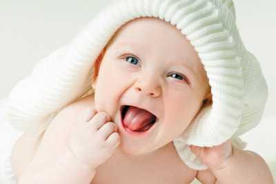 

Aabhaas Wall Poster For Room Cute Adorable Baby Child's Love New Born Infant Kids Toddlers Smiling Paper Print(12 inch X 18 inch, Rolled)