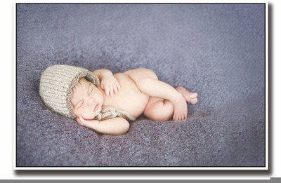 

Aabhaas Wall Poster For Room Cute Adorable Baby Child's Love New Born Infant Kids Toddlers Smiling Paper Print(12 inch X 18 inch, Rolled)