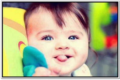 

Akhuratha Wall Poster For Room Cute Adorable Baby Child's Love New Born Infant Kids Toddlers Smiling Paper Print(12 inch X 18 inch, Rolled)