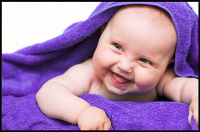 

Akhuratha Wall Poster For Room Cute Adorable Baby Child's Love New Born Infant Kids Toddlers Smiling Paper Print(12 inch X 18 inch, Rolled)