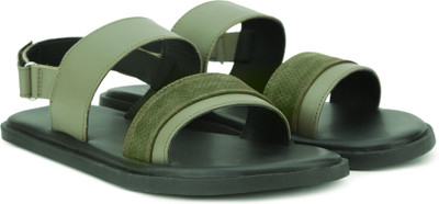 

United Colors of Benetton Men 904 Sandals