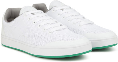 

United Colors of Benetton Sneakers For Men(White, 901