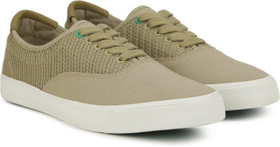 

United Colors of Benetton Sneakers For Men(Khaki, 902