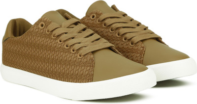 

United Colors of Benetton Sneakers For Men(Tan, 902