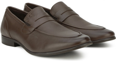 

United Colors of Benetton Corporate Casual For Men(Brown, 901