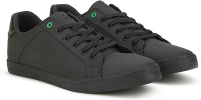 

United Colors of Benetton Sneakers For Men(Black, 902