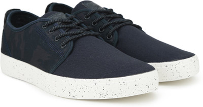 

United Colors of Benetton Sneakers For Men(Blue, 901