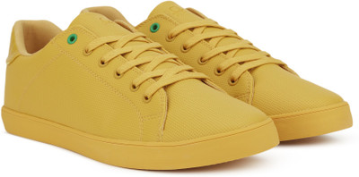 

United Colors of Benetton Sneakers For Men(Yellow, 905