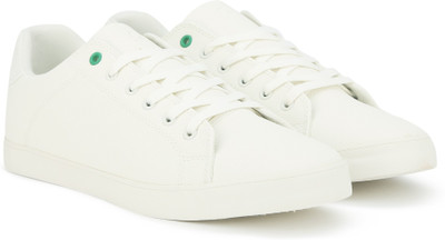 

United Colors of Benetton Sneakers For Men(White, 903