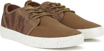 

United Colors of Benetton Sneakers For Men(Brown, 902