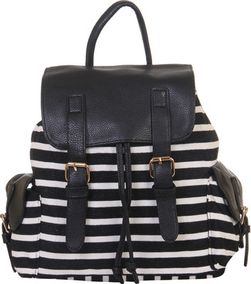 

Red Pout Backpack 3 L Backpack(White, Black), Black;white