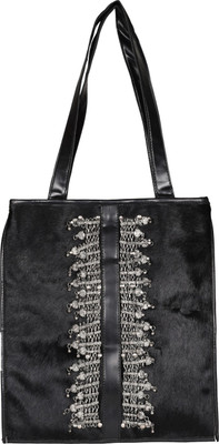 

reggel Shoulder Bag(Black, Silver)
