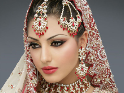 

KumkumArts Wall Model Poster 12 x 18 Inch HD Quality Material Gloss Paper. Paper Print(18 inch X 12 inch, Rolled)