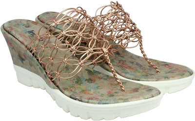 

Inc.5 Women SULTAN Wedges