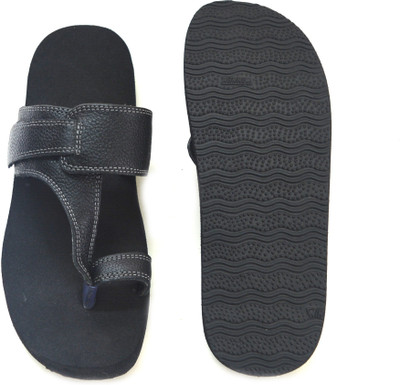 

DERA Men BLACK Sandals