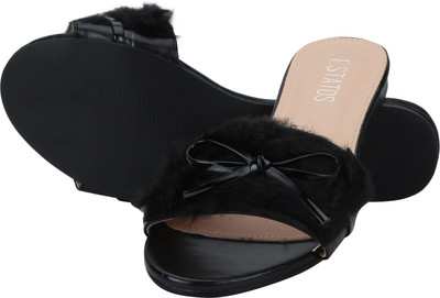 

Estatos Women Black Flats