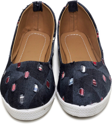 

Fashionitz Canvas Shoes For Women(Black