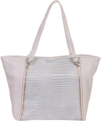 

Red Pout Women Casual White Genuine Leather Shoulder Bag