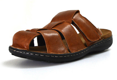 DERA Men TAN Flats