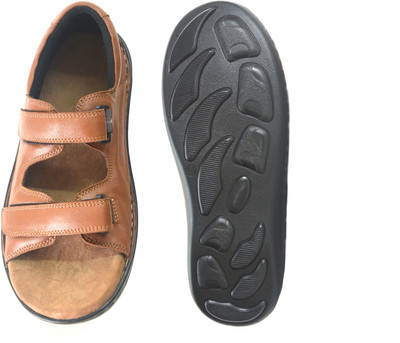 

DERA Men DIABETIC TAN Sandals