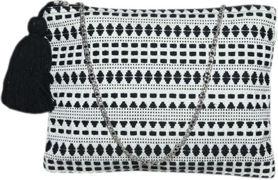

Diwaah Women Casual White Cotton Sling Bag